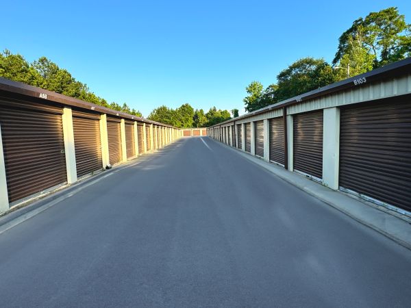 Storage Depot - Griffin GA - 999 North Hill Street
