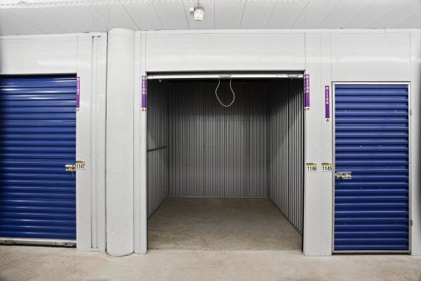 StorageMart - W Battlefield Rd - 2750 West Battlefield Road