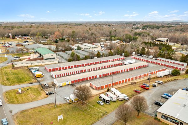 ModBox - Mooresville - 2702 Charlotte Highway