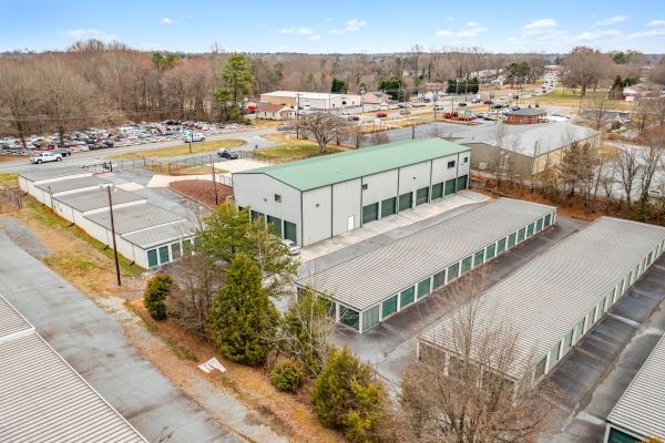 ModBox - Mooresville - 2702 Charlotte Highway