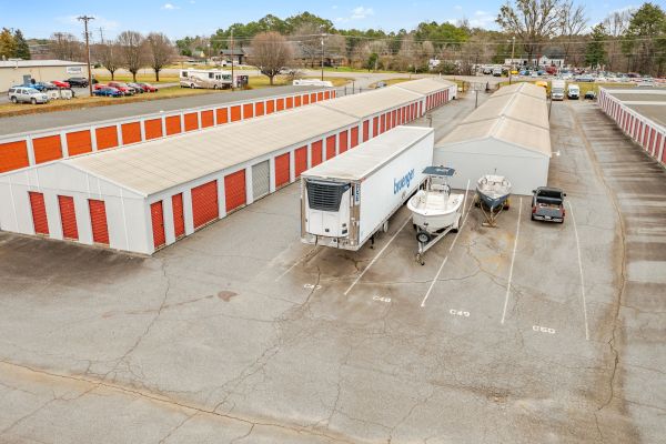 ModBox - Mooresville - 2702 Charlotte Highway