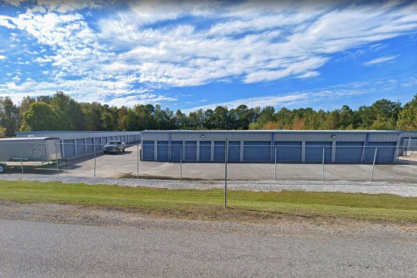 Legacy Self Storage - Northport 64th Ave - 1800 64th Avenue