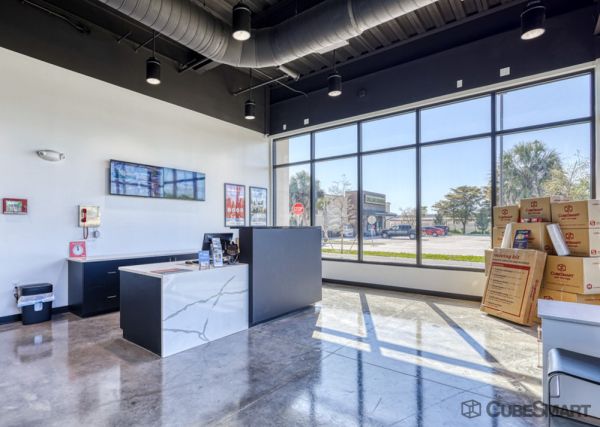 CubeSmart Self Storage - 7150 Fruitville Road