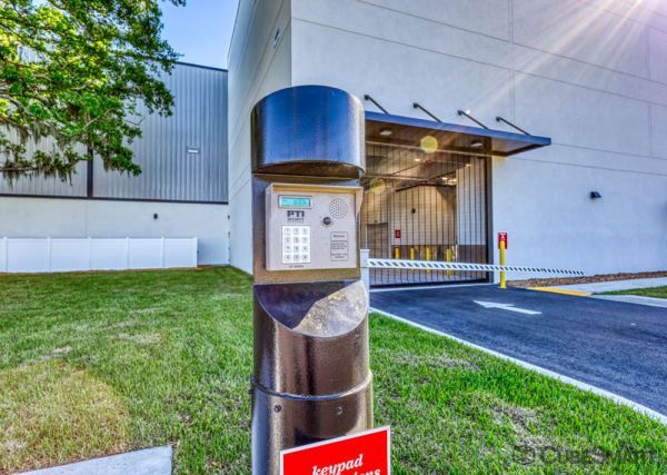 CubeSmart Self Storage - 7150 Fruitville Road