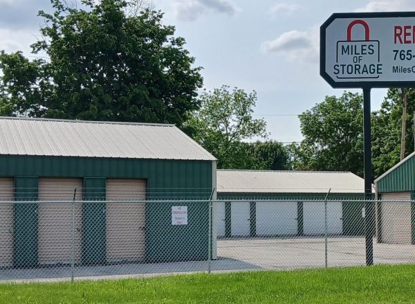 Miles of Storage - Richmond - 401 Porterfield Avenue