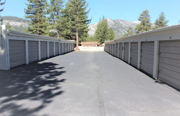 South Lake Tahoe Mini Storage - 1071 Shakori Drive