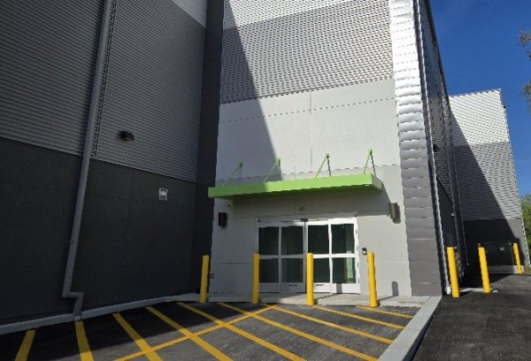 Extra Space Storage - 5052 - Tampa - N Dale Mabry Hwy - 11810 North Dale Mabry Highway
