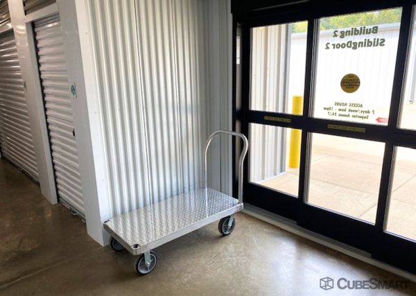 CubeSmart Self Storage - 1326 East Grande Boulevard - TX - 1326 East Grande Boulevard