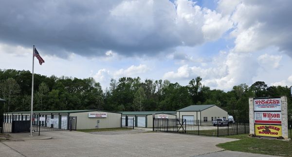 Old Jack Storage - 17066 Fm 2493