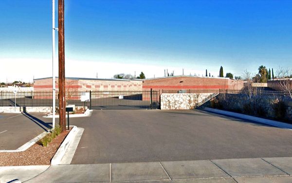 Climate Self Storage - Artcraft - 8055 Artcraft Road