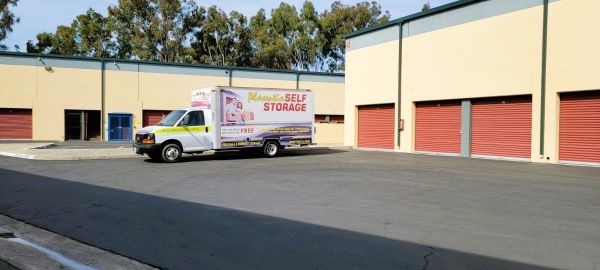 Placentia Self Storage - 585 Porter Way