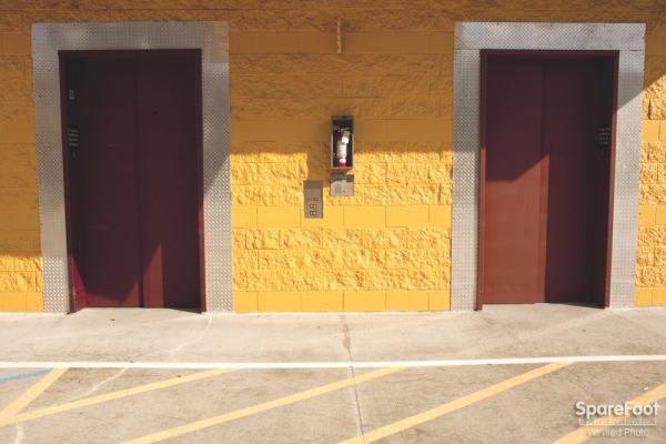 Instorage - RPV - 28798 South Western Avenue