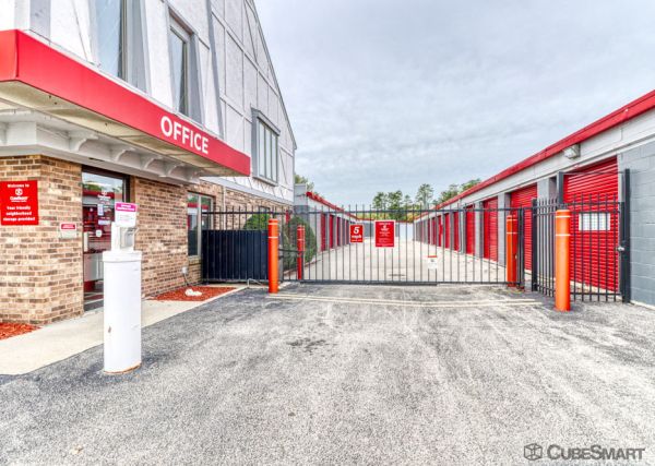 CubeSmart Self Storage - 7209 Teckler Boulevard- IL - 7209 Teckler Boulevard