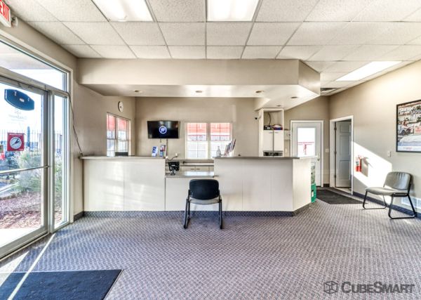 CubeSmart Self Storage - 4300 Interstate Boulevard - IL - 4300 Interstate Boulevard