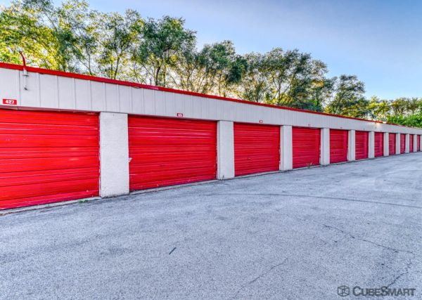 CubeSmart Self Storage - 6210 Forest Hills Road- IL - 6210 Forest Hills Road