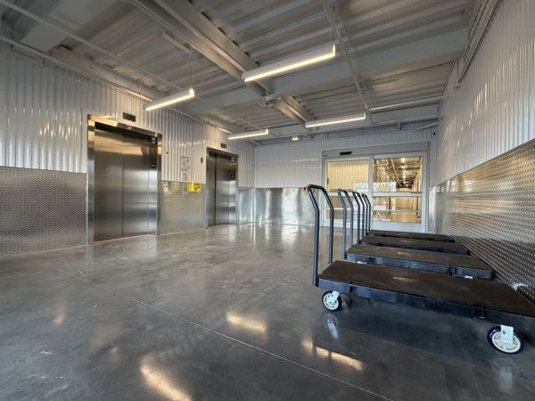 Extra Space Storage - 6857 - Irvine - Marine Way - 6720 Marine Way