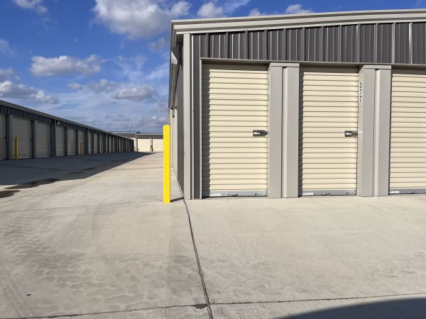 Hideaway North Storage - 5504 Northwood South