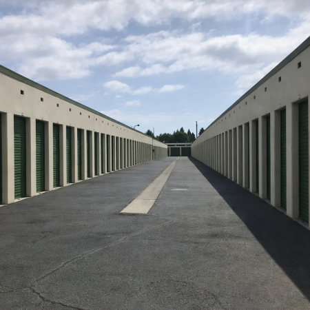 Santa Ana Mini Storage - 401 North Fairview Street