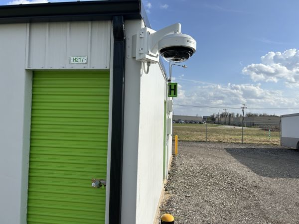 Storelocal Storage - 325 Fm 1103