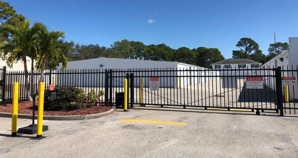 iStorage - 7009 - South Sarasota - 8901 S Tamiami Trail