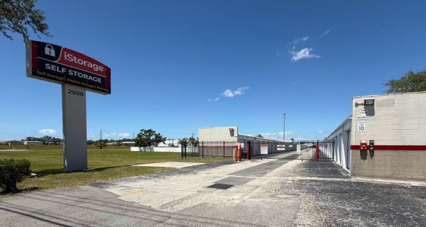 iStorage - 7003 - Ellenton - 2900 U.S. 301