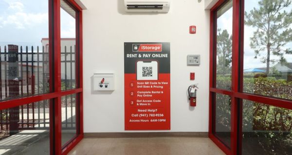 iStorage - 7103 - Lakewood Ranch - 10415 Portal Crossing