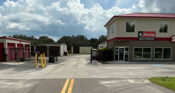 iStorage - 7015 - Zephyrhills - 37148 State Road 54