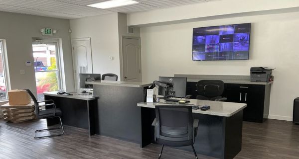 iStorage - 7015 - Zephyrhills - 37148 State Road 54