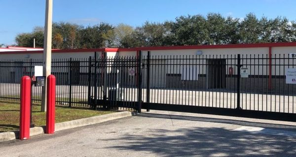 iStorage - 7102 - Parrish - 8709 Old Tampa Rd