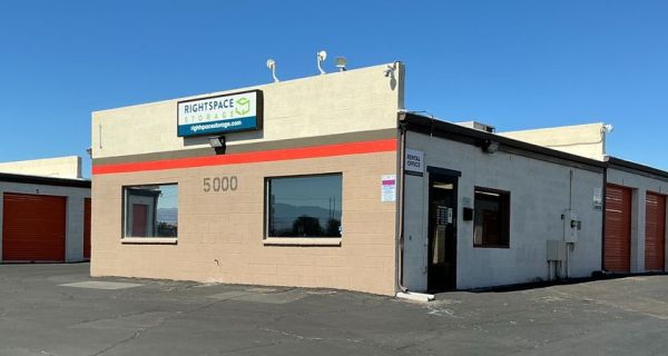RightSpace - 4031 - Cheyenne - 5000 West Cheyenne Avenue