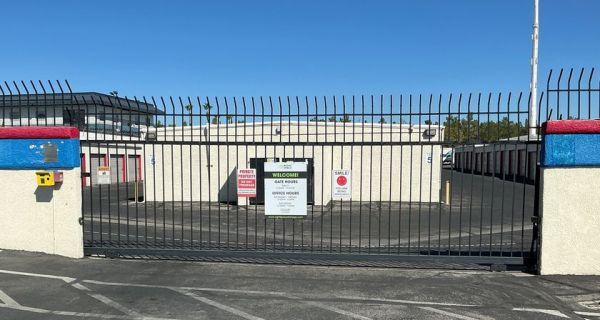 RightSpace - 4029 - SA Sahara - 8140 West Sahara Avenue