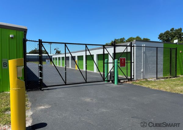 CubeSmart Self Storage - 7000 Iris Street - FL - 7000 Iris Street