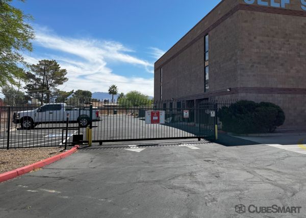 CubeSmart Self Storage - 2405 South Kolb Road - AZ - 2405 South Kolb Road