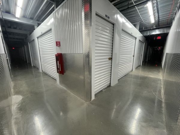 Extra Space Storage - 5245 - Totowa - 783 Riverview Dr - 783 Riverview Drive