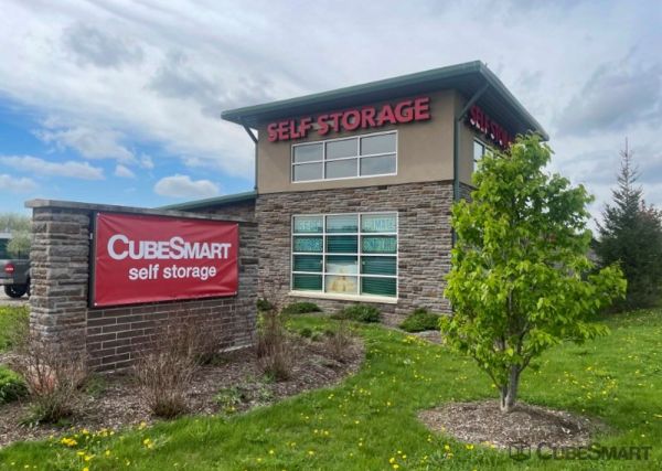 CubeSmart Self Storage - 11200 Kiley Drive - IL - 11200 Kiley Drive