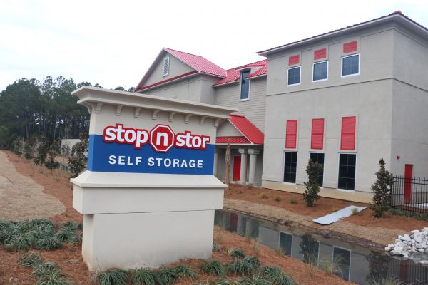 Stop N Stor Bluffton - 4407 Bluffton Parkway