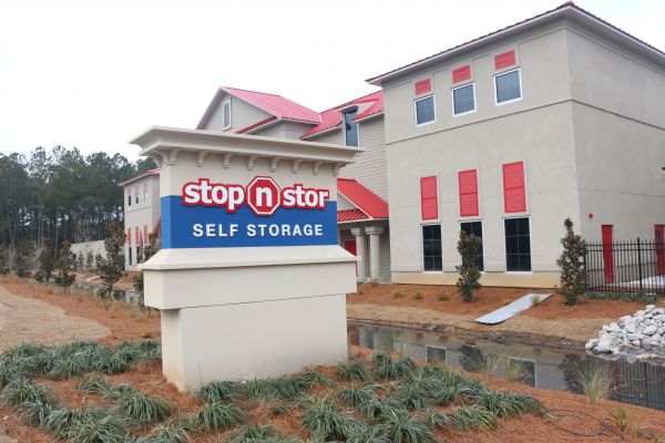 Stop N Stor Bluffton - 4407 Bluffton Parkway