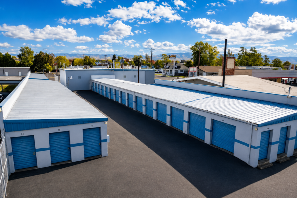 Isaacs Mini Storage - 1745 East Isaacs Avenue