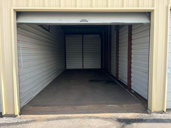 Amarillo Storage Center - 6306 Canyon Dr