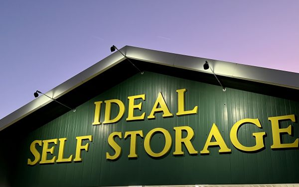 Ideal Storage - New Road - 1312 North New Road