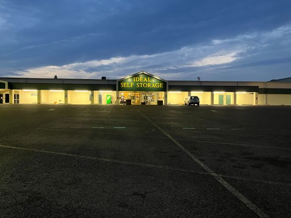 Ideal Storage - New Road - 1312 North New Road