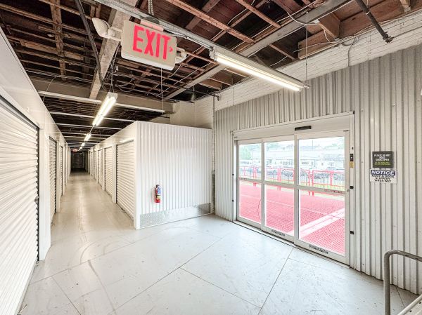 Prime Storage - Roselle - 615 East 1st Avenue