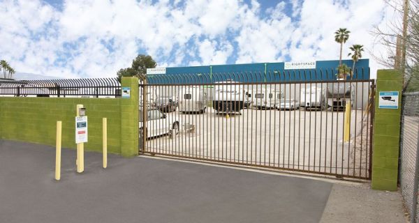 RightSpace Storage - 3049 - Broadway Tucson - 6444 E Broadway Blvd