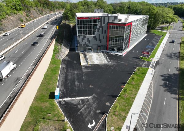 CubeSmart Self Storage - 1113 Central Park Avenue - NY - 1113 Central Park Avenue