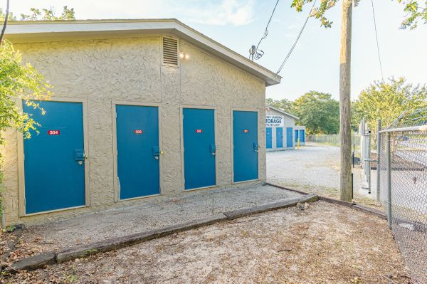 Eagles Landing Storage at 6 Ed Moore Ct. - 6 Ed Moore Court