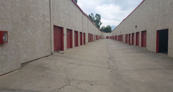 SecurCare - 0313 - Highland CA - 2650 East Highland Avenue