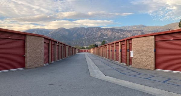 SecurCare - 4038 - San Bernardino - 40th - 550 West 40th Street