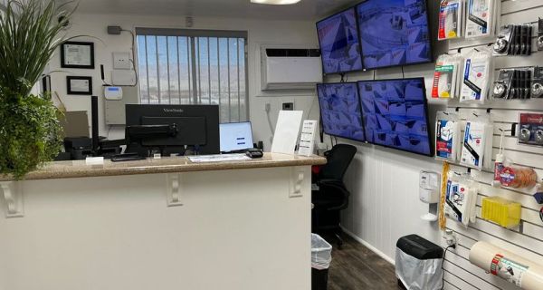 Securcare - 4013 - SA Indio Hwy111 - 45800 Flower Street