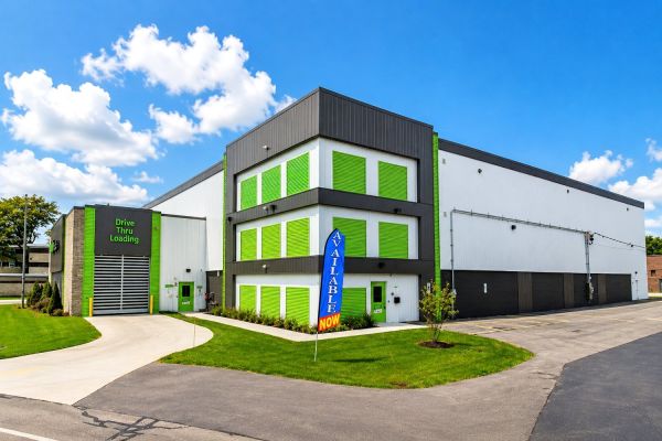 Securely Storage - 411 East Plainfield Road