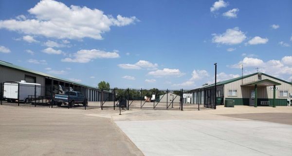 iStorage - 5505 - Andover KS - 13910 U.S. 54
